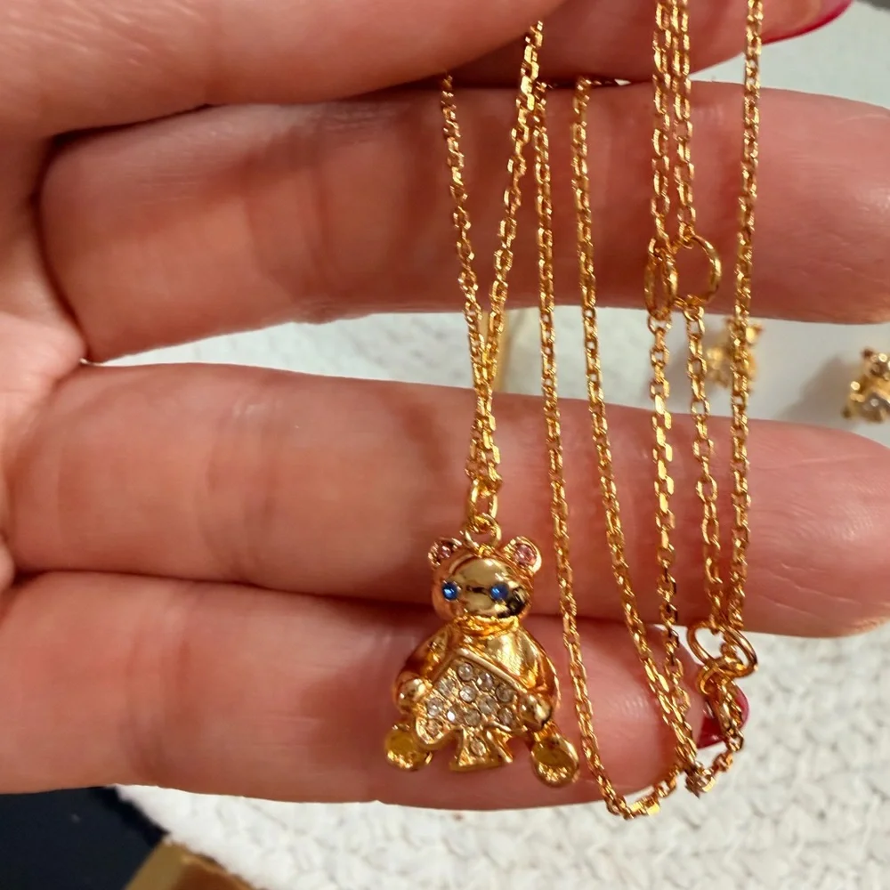 Kate Spade "Oh What Fun" Spade Teddy Bear necklace and earrings set- New! - Picture 3 of 6